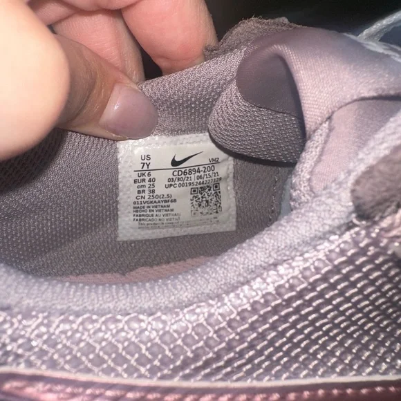 Nike Air Max Excee Running Sneakers size 7Y or women’s 8.5 - Picture 9 of 9